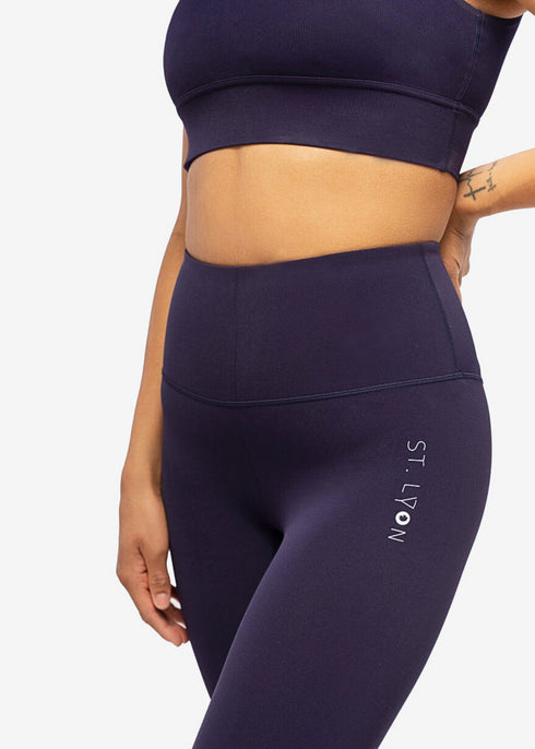 Inspire V-Neck Sports Bra - Night Blue