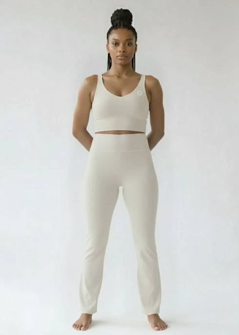 Ultra Flare Leggings - Ivory